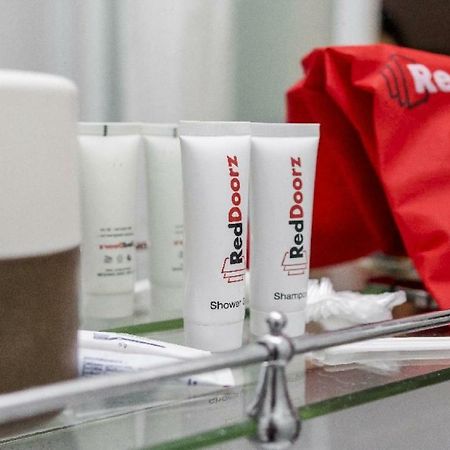 Reddoorz Plus @ Setiabudi Eight Cakarta Dış mekan fotoğraf